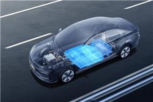 هل تشحن بطاريات الرصاص الحمضية بنفس الطريقة التي تشحن بها بطاريات الليثيوم؟